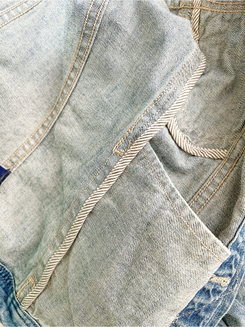 Madewell Light Blue Washed Denim Jacket - Picture 6 of 9
